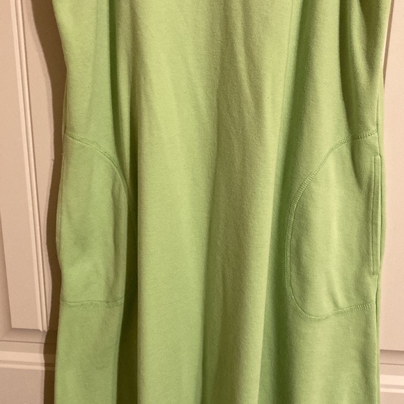 Hanes Green Casual V-Neck Dress Beach Cover Up Lounge Sleeveless Pull On Pockets - Picture 3 of 4